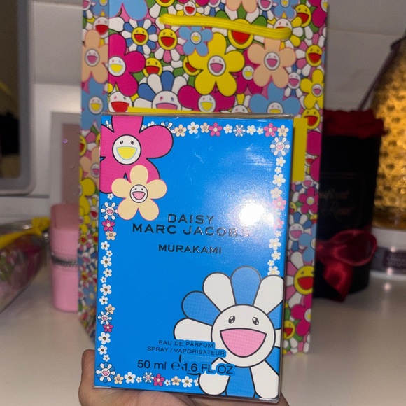 Limited Edition Daisy Marc Jacobs Murakami - Picture 3 of 4
